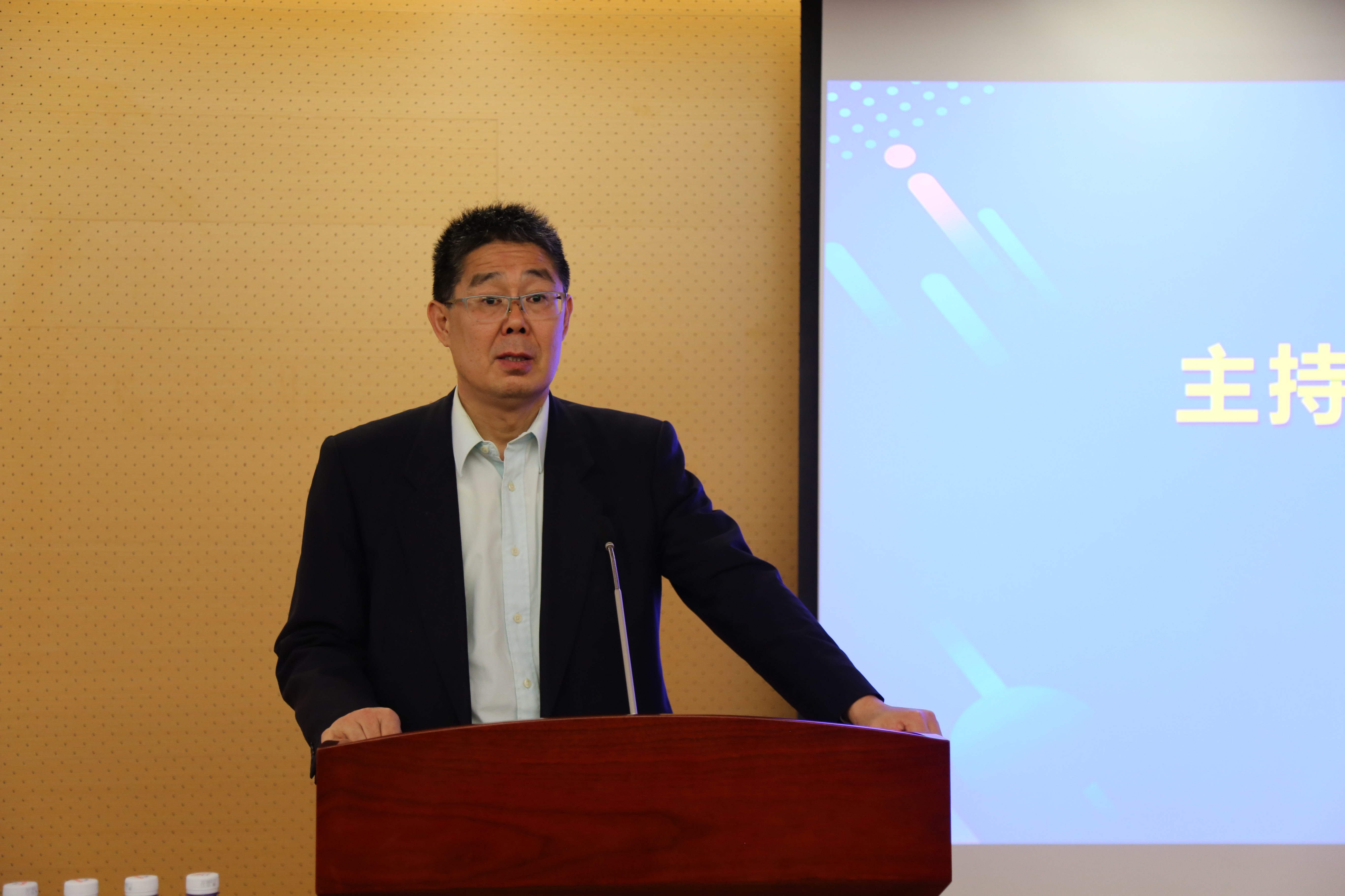 51a1507fa0d655664b5904b1e1c3a19