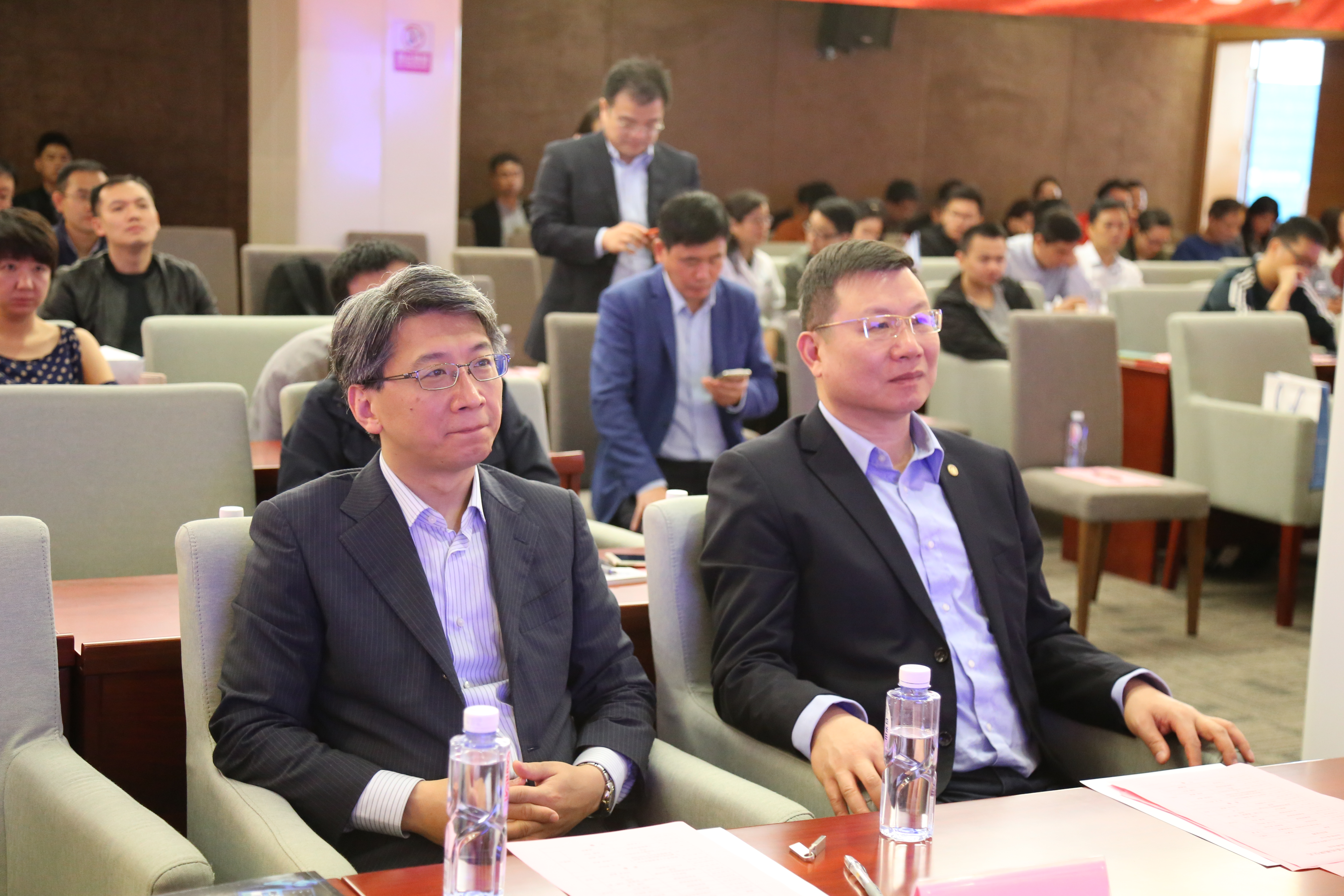 98f0f6642a466752b721bdc7a7fb7d6