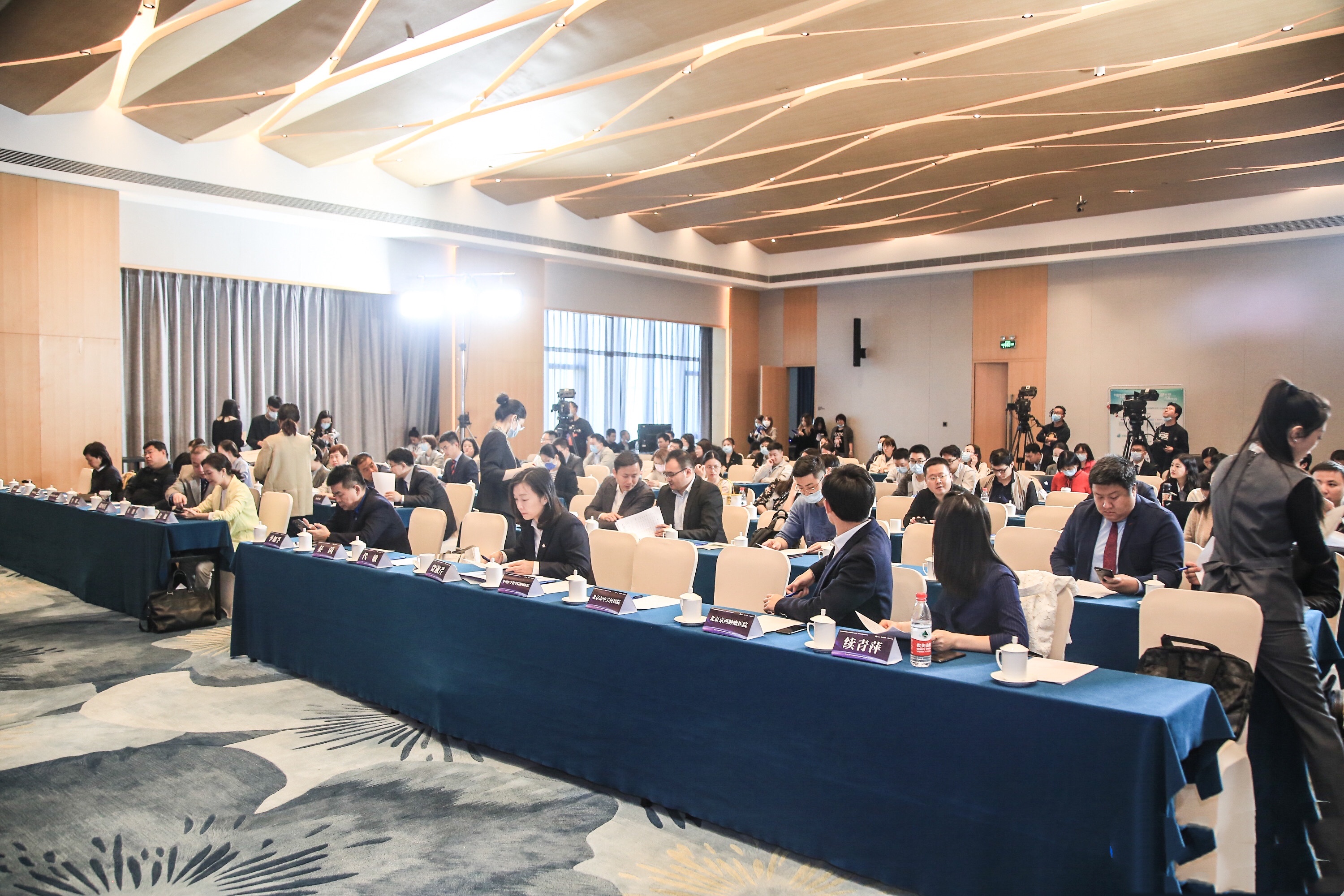 授牌仪式| 全景北京中心成为北京抗癌协会首批早癌筛查联盟会员，助力早日实现“健康中国2030”