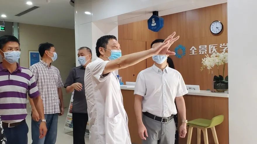 杭州上城区科技局领导班子莅临全景走访调研